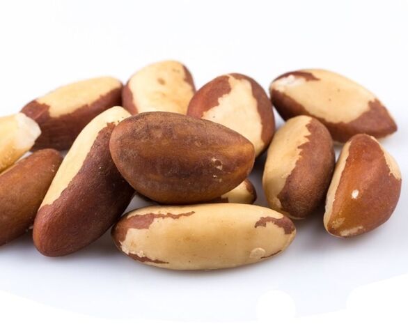 Brazilian nuts can increase potency and make sperm more active